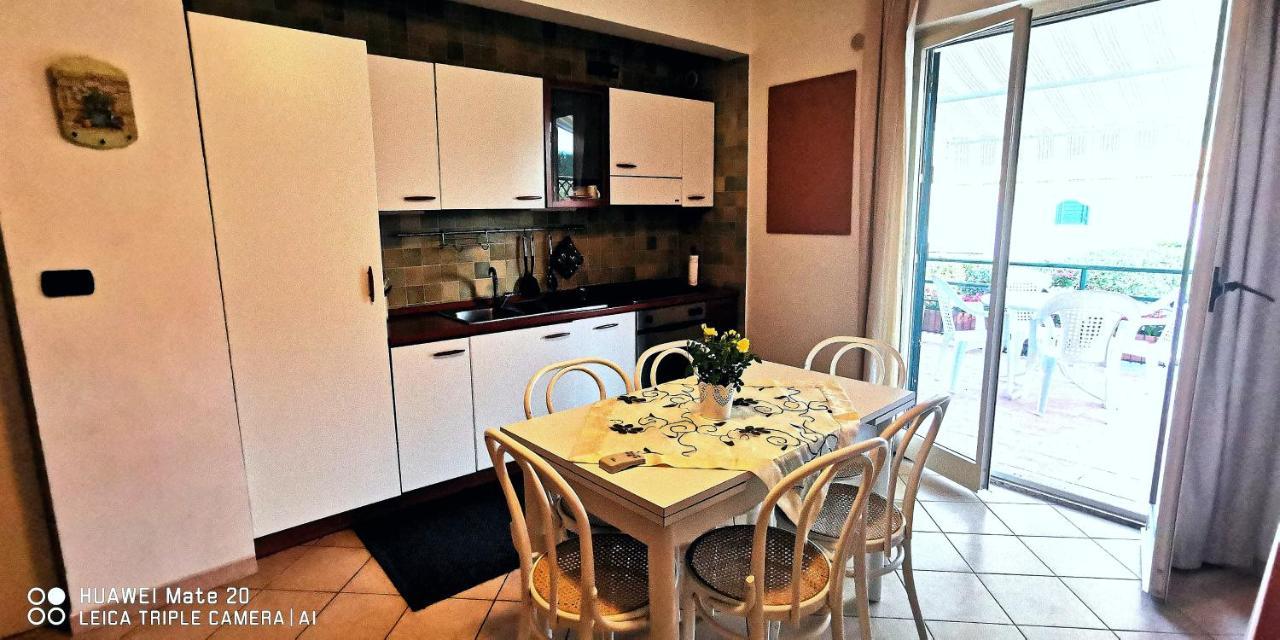 Sea Garden, Fronte Mare Con Piscina Leilighet Mascali Eksteriør bilde